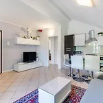 Casa Bonotto * דסנזאנו דל גארדה