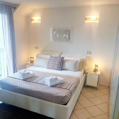 Casa Bonotto * 데센자노델가르다