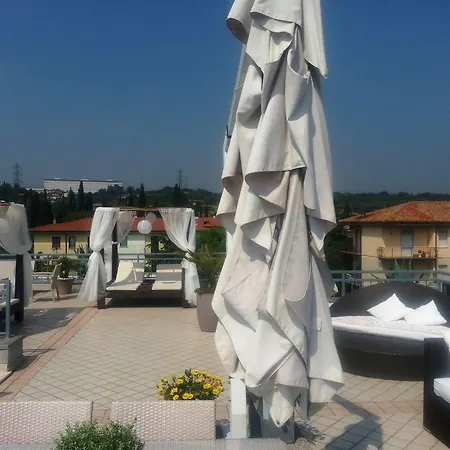 Casa Bonotto * 데센자노델가르다